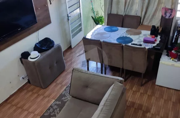 Casa para venda com 2 dormitórios, por R$350.000 - Jardim Helga, São Paulo/SP