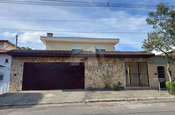 CA4451 - Casa para venda por R$3.000.000 - Campo Grande/SP