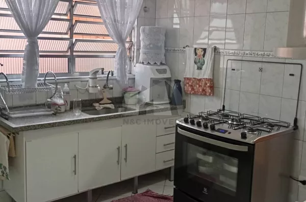 Sobrado para venda, R$550.000 Jardim Presidente, São Paulo.