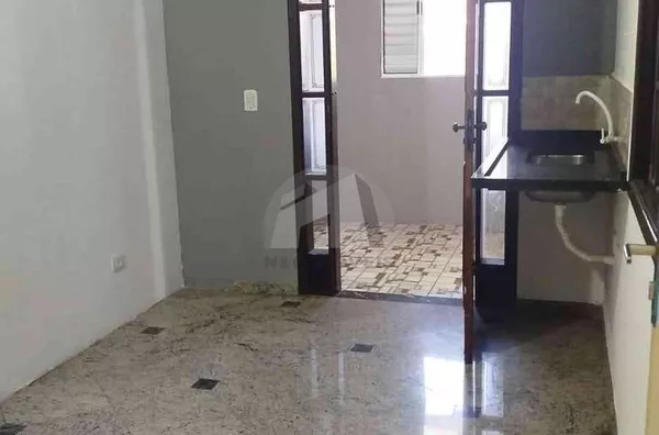 Casa para Locação R$ 750,00, Jardim Guanhembu/SP 