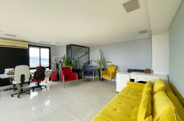 AP2453 - Cobertura de 350m² para Venda R$3.300.000 e Locação R$26.000, Alphaville - Barueri/SP