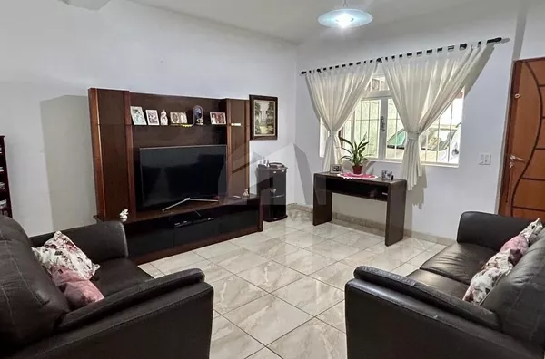 CA5428 - Casa de 270m² para venda por R$670.000 - Jardim Lallo, São Paulo/SP