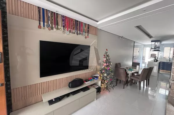 Sobrado à venda 110m² por R$770.000 - Jardim Santa Cruz, São Paulo/SP