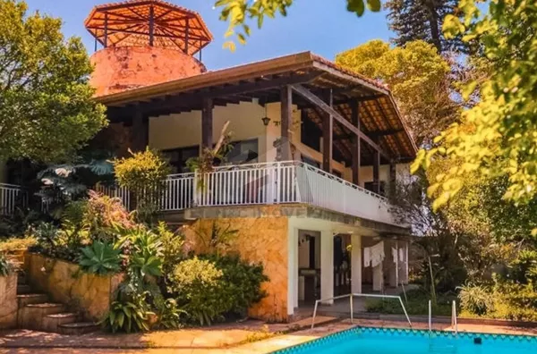 CA4545 - Casa de 380m² para venda por R$1.600.000 - Interlagos/SP