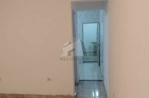 Casa para Locação R$ 750,00 Jardim Guanhembu, São Paulo