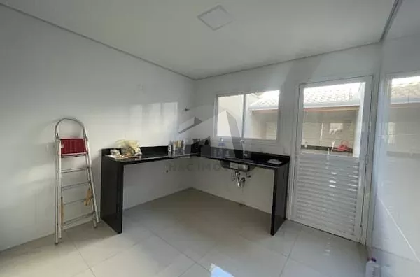 Sobrado para , 3 quarto(s), R$680.000, São Paulo