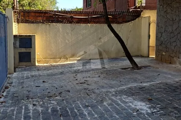 SO5554 - Sobrado para Venda R$3.100.000  e Locação R$10.500, Alto de Pinheiros/SP