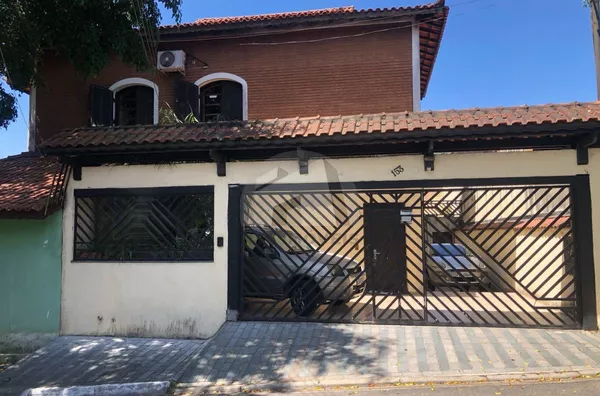 Sobrado para venda, 4 quarto(s),  Jardim Das Imbuias, São Paulo