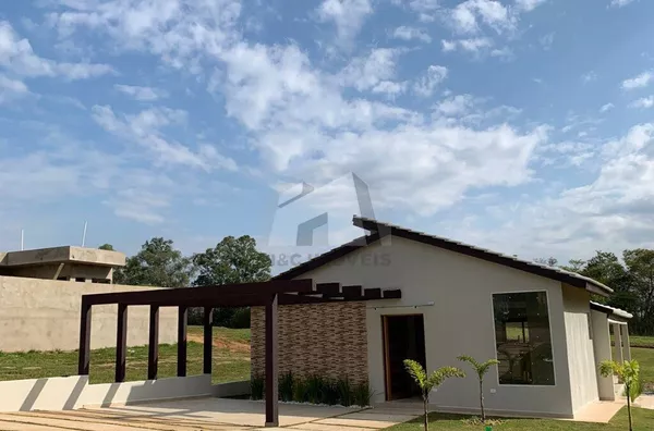 Chácara à venda, 3 dormitórios, 430m² por R$570.000, Areia Branca - Quadra/SP