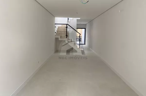 Sobrado à venda, 3 suítes, 115m² por R$849.000, Santo Amaro - São Paulo/SP