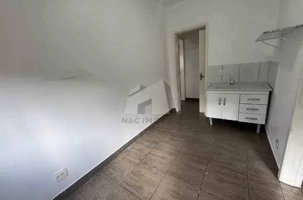 AP5430 - Apartamento para Locação R$ 1500,00, Jardim Colonial/SP