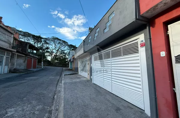 Sobrado para venda, R$600.000 Jardim Guanhembu, São Paulo.
