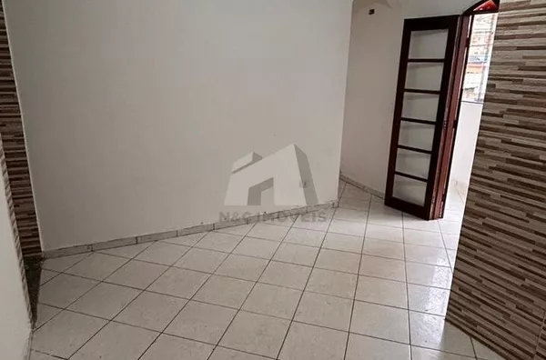 Casa á Venda e para Locação, Venda R$ 690.000, Locação R$ 1400,00 Jardim Guanhembu/SP