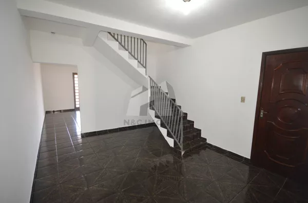 Sobrado à venda, 3 dormitórios, por R$540.000, Jardim Guanhembu - São Paulo/SP