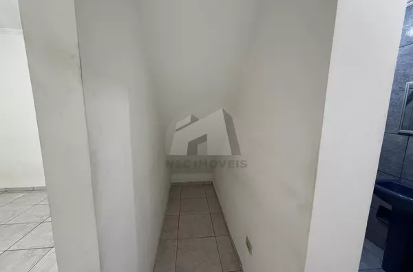 CA5080 - Casa para locação por R$1.100 - Chácara das Corujas/SP