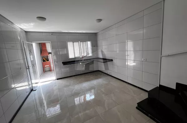 Lindo Sobrado com 3 dormitórios, à venda por R$680.000, Vila Arriete, São Paulo/SP