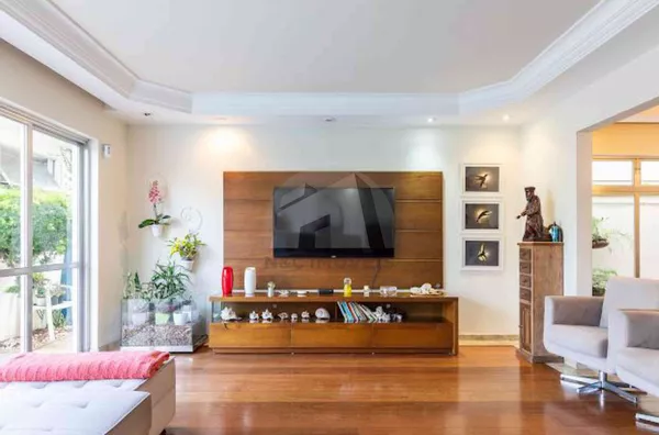 CA4963 - Casa de 360m² para Venda R$2.900.000, Granja Julieta/SP