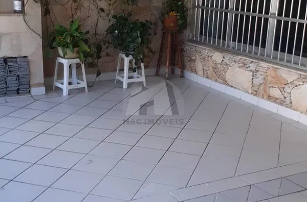 Sobrado com edícula para venda, 3 quarto(s), por R$ 460.000 - Jardim Edi, São Paulo/SP