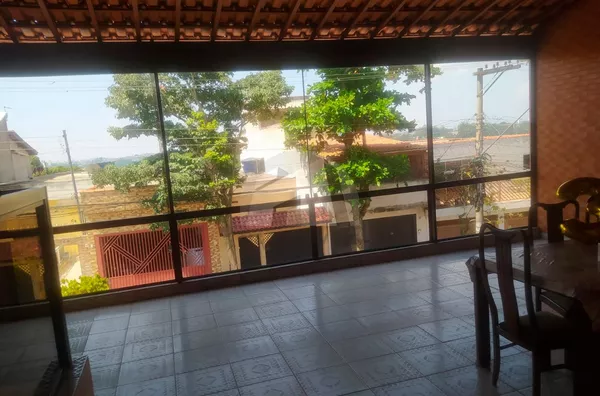 Casa com 2 dormitórios à venda por R$ 800.000 - Jardim Rio Bonito - São Paulo/SP