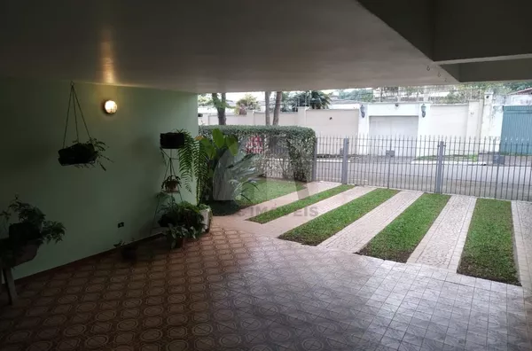Casa com 3 dormitórios à venda por R$ 1.350.000,00 - Jardim Santa Helena - São Paulo/SP