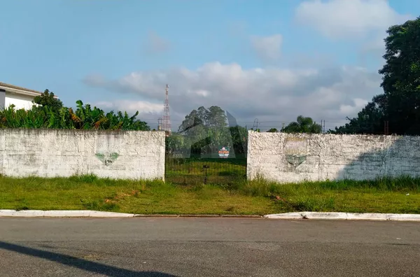 Terreno para alugar, 1400 m² por R$ 5.000,00/mês - Interlagos - São Paulo/SP