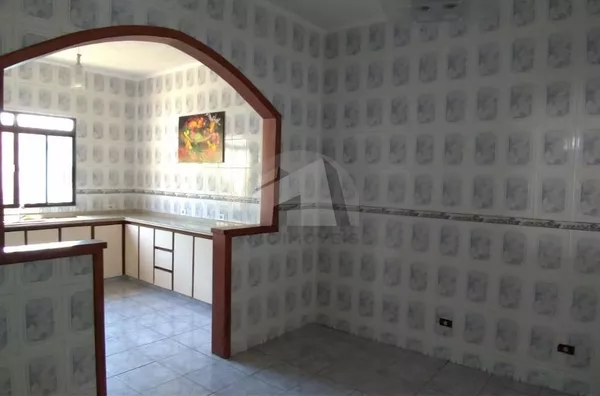 Sobrado com 4 dormitórios à venda por R$ 900.000 - Vila Quintana - São Paulo/SP