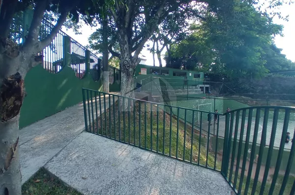 Apartamento com 3 dormitórios à venda, 75 m² por R$ 430.000 - Conjunto Residencial Ingai - São Paulo/SP