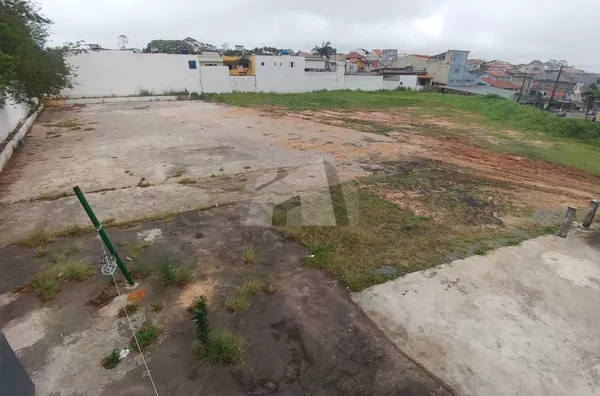 Terreno, 5271 m² - venda por R$ 8.400.000,00 ou aluguel por R$ 9.500,00/mês - Jardim Guanhembu - São Paulo/SP