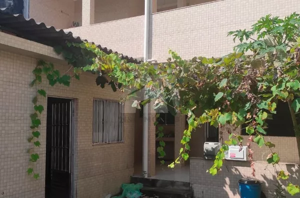 Terreno com 3 casas à venda, 186 m² por R$ 580.000,00 - Jardim Malia II - São Paulo/SP