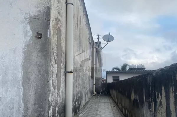 Sobrado com 4 dormitórios à venda por R$ 390.000,00 - Jardim Maria Rita - São Paulo/SP