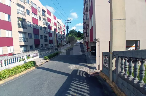 Apartamento com 3 dormitórios à venda, 75 m² por R$ 430.000 - Conjunto Residencial Ingai - São Paulo/SP