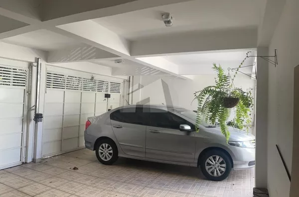 Sobrado com 250m², 3 dormitórios para venda - Parque das Árvores - São Paulo/SP