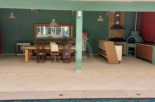 Casa de alto padrão com 560m² localizada no AlphaVille Residencial Dois - São Paulo