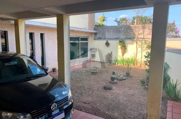 Casa para venda 3 quarto(s), 262m² por R$ 950.000,00 - Jardim Santa Cruz (Campo Grande) - São Paulo/SP