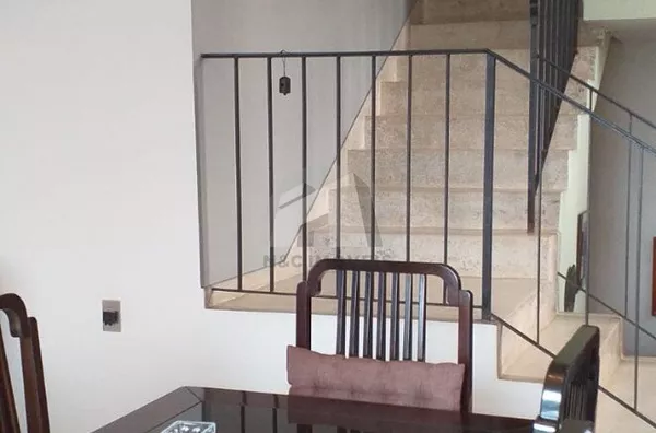 Sobrado para venda, 3 quarto(s), R$ 1.280.000 Interlagos, São Paulo