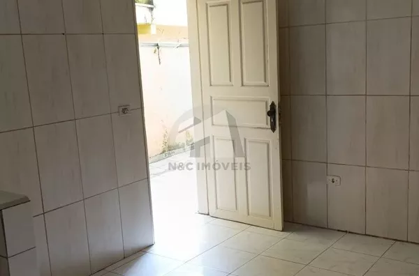 Casa para Locação R$950, Jd. Castro Alves/SP