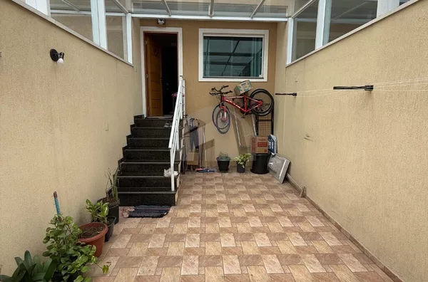 Sobrado para venda, R$630.000 Jardim Ana Lúcia, São Paulo.
