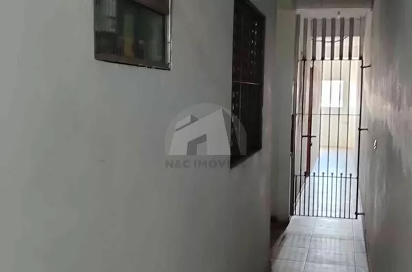 Terreno de 125m² com 4 Casas e 1 Salão Comercial para venda por R$360.000 - Pq. São Miguel/Grajaú SP