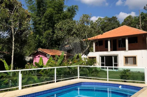 Chácara para venda, 1.500m²- 4 quarto(s), R$ 650.000 Parelheiros, São Paulo