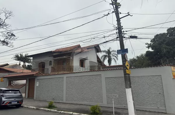 SO5211 - Sobrado de 550m² para venda por R$4.700.000 - Interlagos, São Paulo