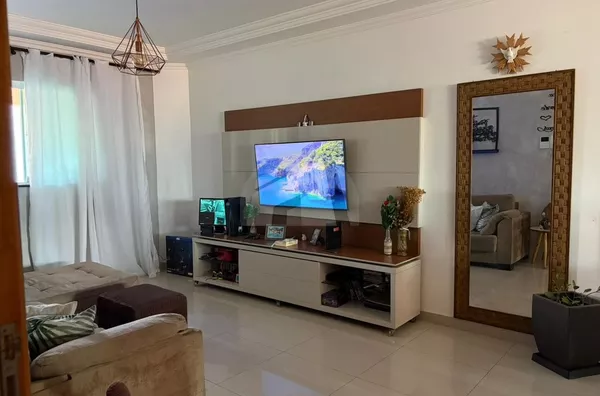 Sobrado á Venda 179m² R$ 1.250.000, Jardim Santa Cruz/SP
