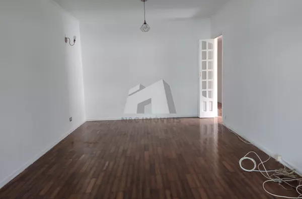 Casa Térrea á Venda 250m² R$ 950.000,00 Cidade Dutra/SP