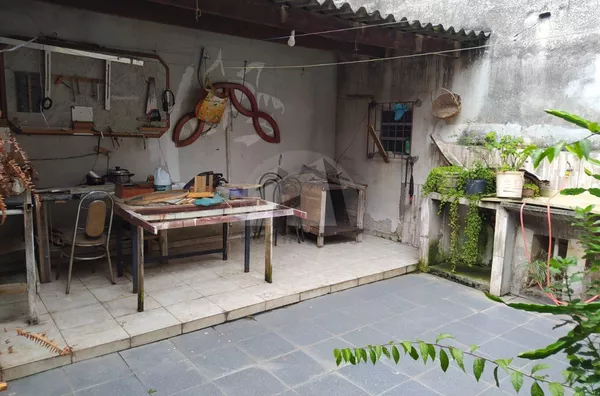 Casa para venda, 4 quarto(s), R$550.000 - Jardim Guanhembu, São Paulo.