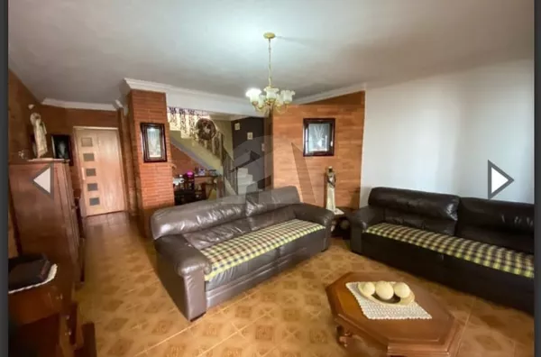 Sobrado com 4 dormitórios, 4 vagas de garagem - Jardim Colonial - Sâo Paulo/SP