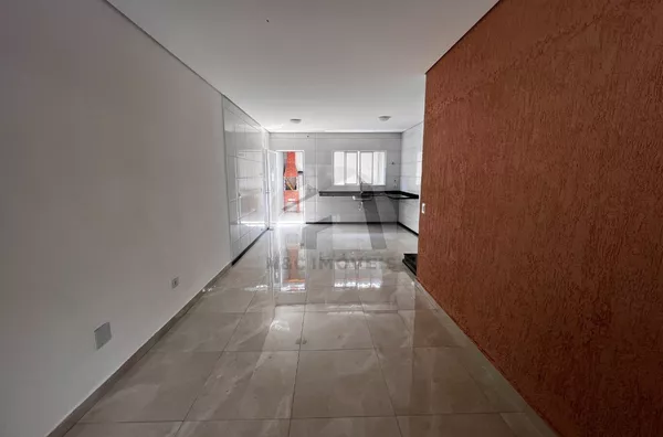 Lindo Sobrado com 3 dormitórios, à venda por R$680.000, Vila Arriete, São Paulo/SP