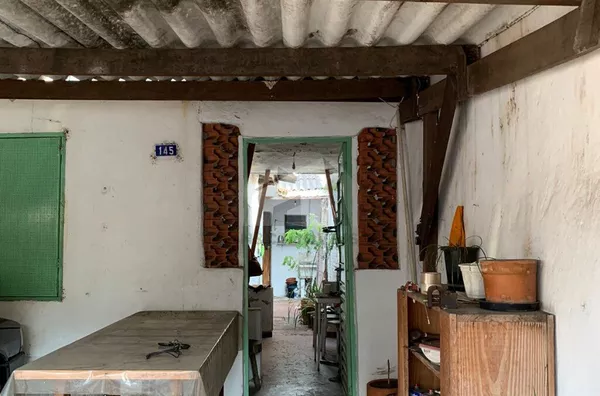 Terreno para venda, 3 cômodos para reforma, 100m² por R$450.000 - Jardim Três Marias, São Paulo/SP