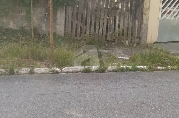 Terreno para venda, 250m² por R$ 270.000 - Rua José Francisco de Freitas - Jardim Maria Rita, São Paulo/SP