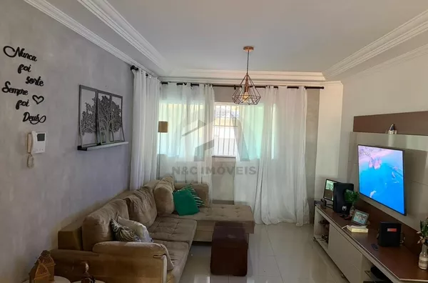 Sobrado á Venda 179m² R$ 1.250.000, Jardim Santa Cruz/SP