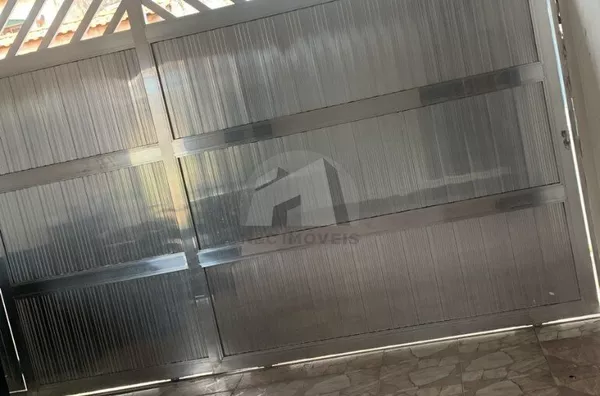 Sobrado para venda, 4 quarto(s), R$350.000 Jardim Almeida Prado, São Paulo