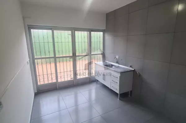 Casa para Locação R$1.700 - Jardim Satélite/SP